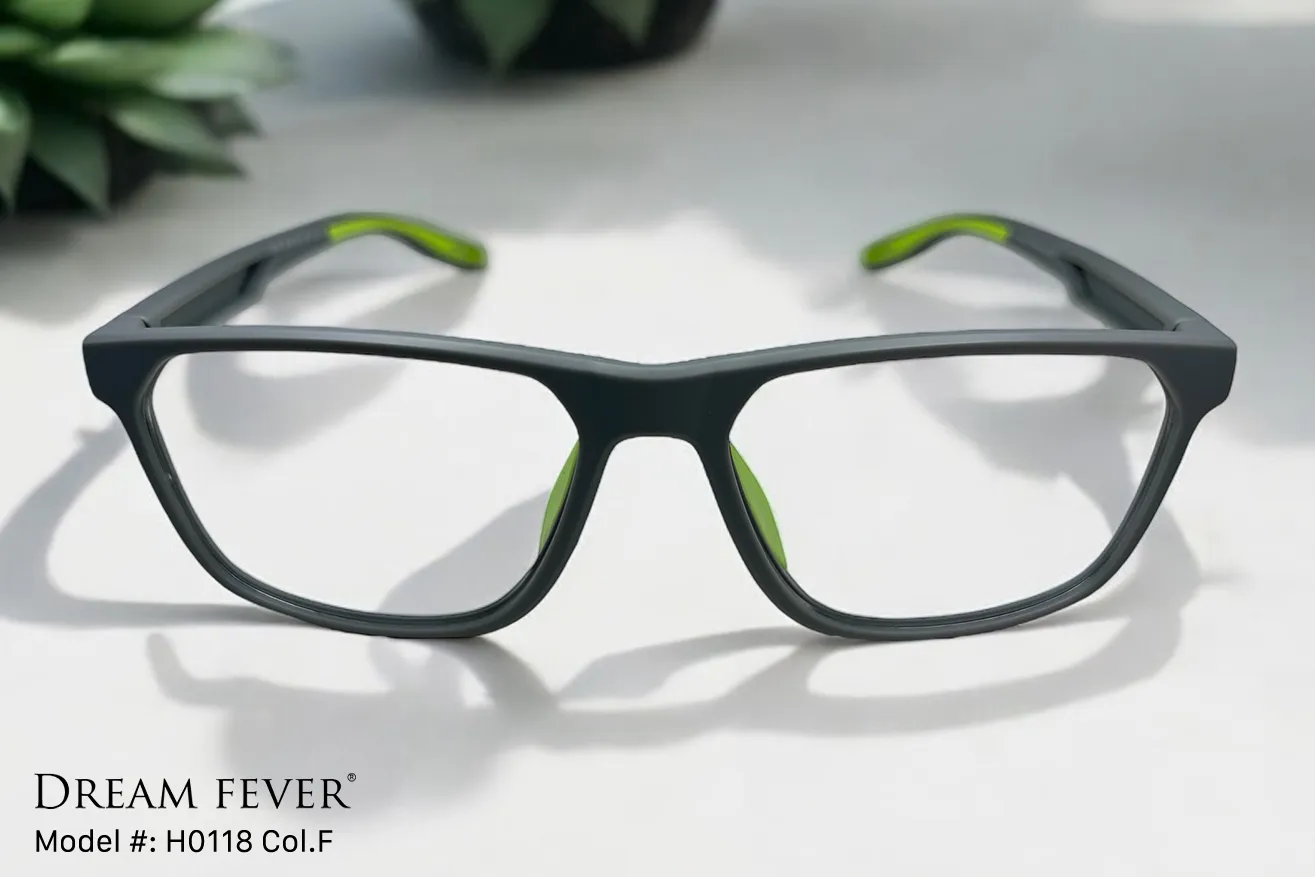 Eyewear gallery photo 8